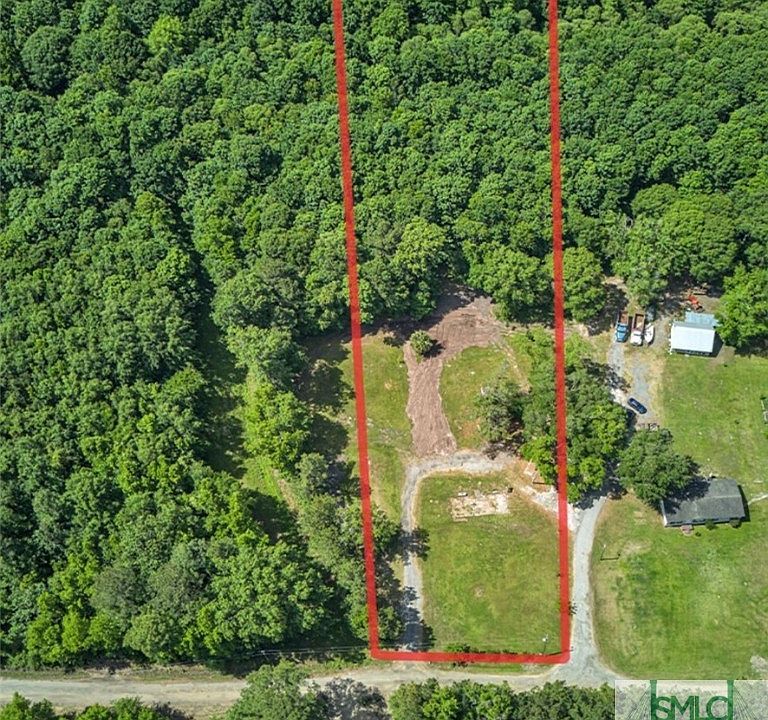 1st image of 390 Claudia Lane