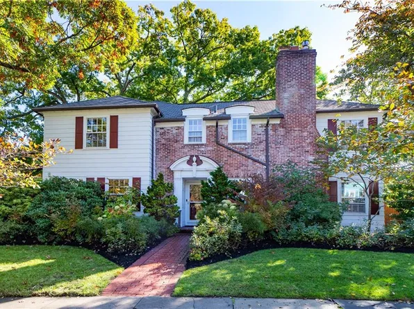 61 Holly St, Providence, RI 02906