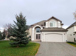 11045 Bulwark Cir, Anchorage, AK 99515