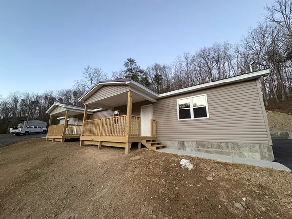 276 Barker Rd #D, Lucasville, OH 45648