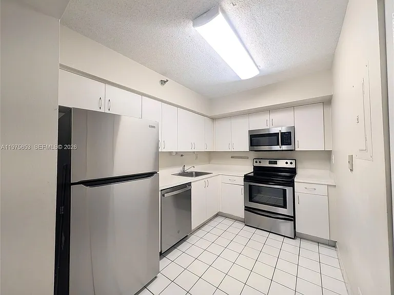 3300 NE 191st St #1208 — Photo 4