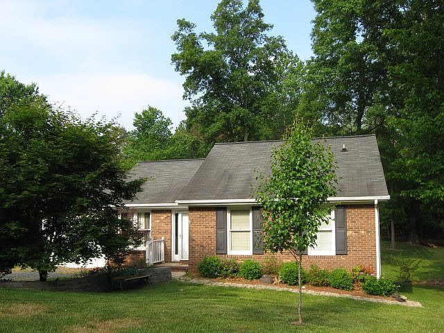 1st image of 507 Pervie Bolick St