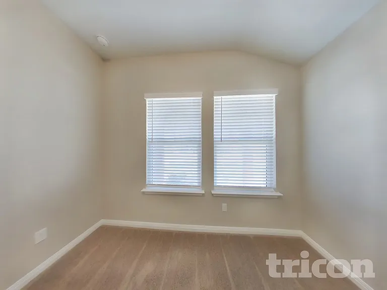 13531 Emerson Way — Photo 10