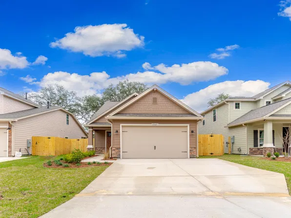 2167 Bayshore Dr, Niceville, FL 32578