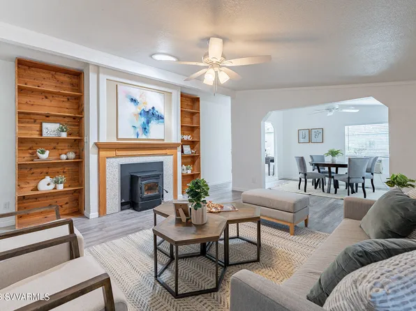 10600 E Oak Creek Valley Drive, Cornville, AZ 86325