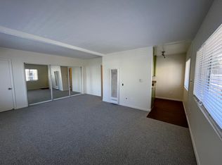 22 Reef St APT 5, Marina Del Rey, CA 90292