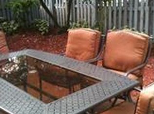 1353 Springside Dr, Fort Lauderdale, FL 33326