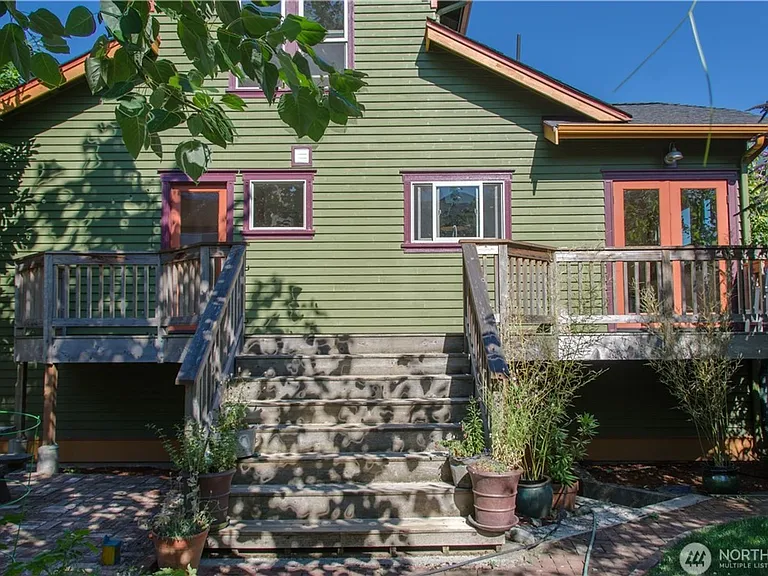 119 26th Ave — Photo 18