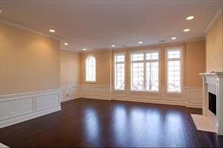 1st image of 829 W Wrightwood Ave #3