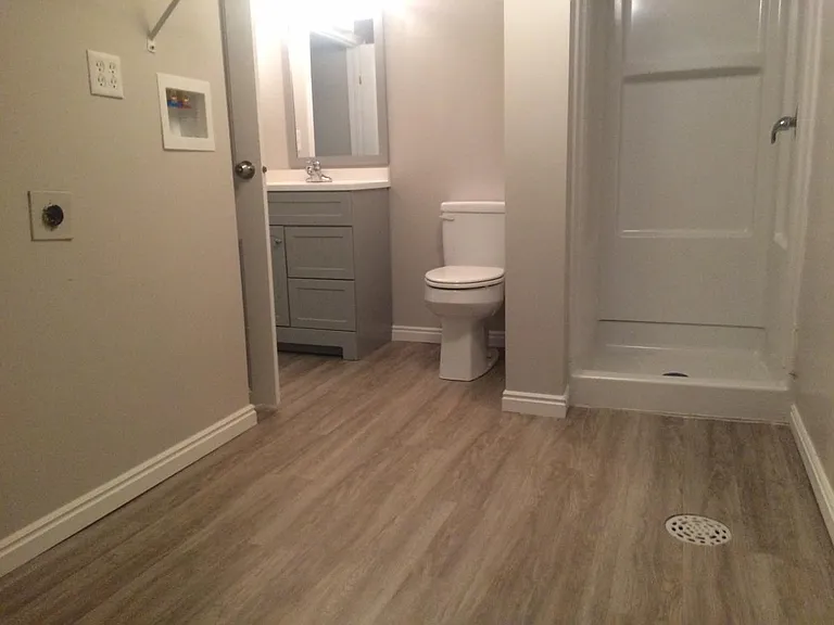Basement bath/laundry