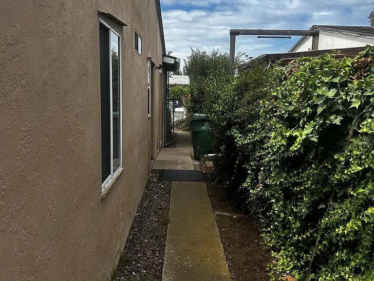 3142 Luna Ave — Photo 13