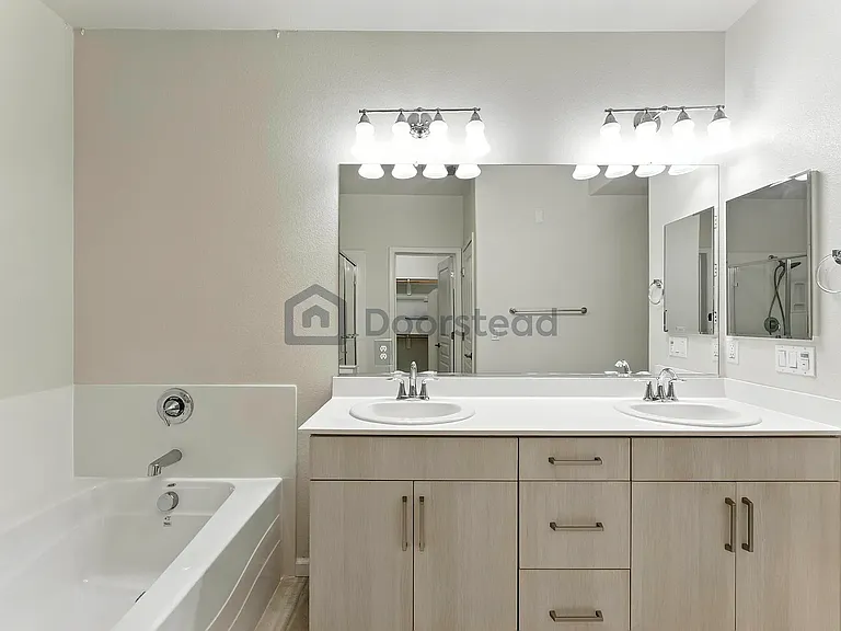 801 Jetty Dr — Photo 7