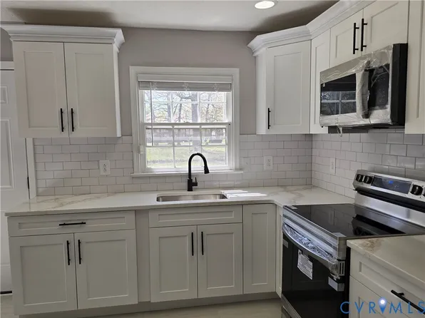 419 Airycrest Dr, Henrico, VA 23075