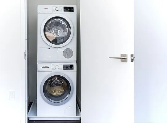 Rented by Kahen Properties | media 15