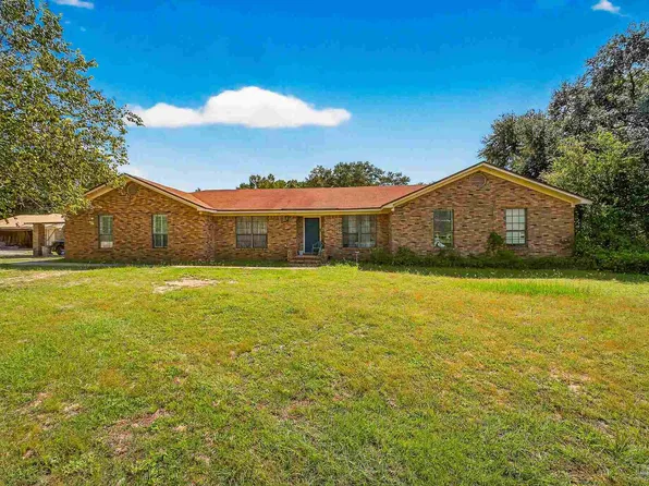 4608 B Lowery Rd, Milton, FL 32583