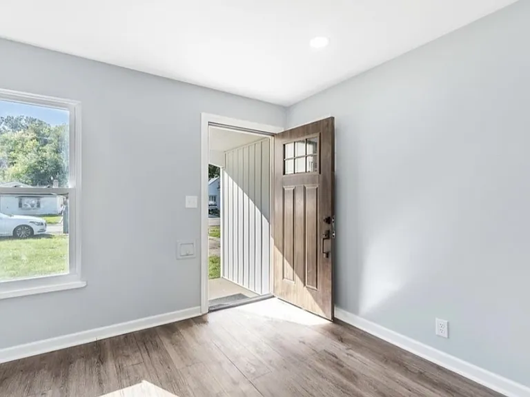 131 Beck Rd — Photo 7