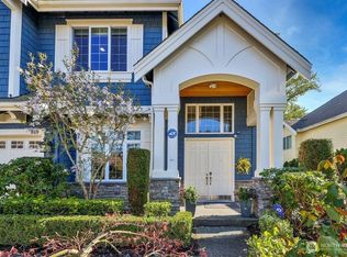 919 S 36th Pl, Renton, WA 98055