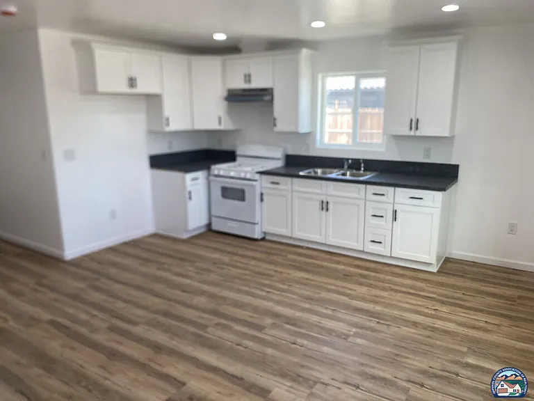 1225 C N Perry Road 1 #1 — Photo 16