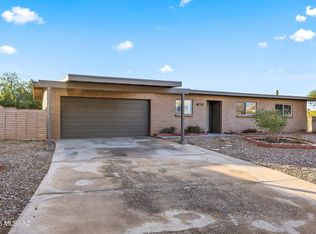 1621 N Monroe Cres, Tucson, AZ 85745