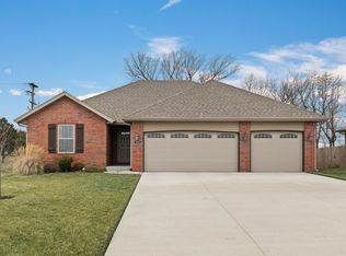 S Patriot Place Dr, ROGERSVILLE, MO 65742