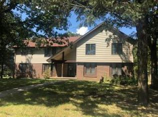 925 R Ave #10856255, Nevada, IA 50201