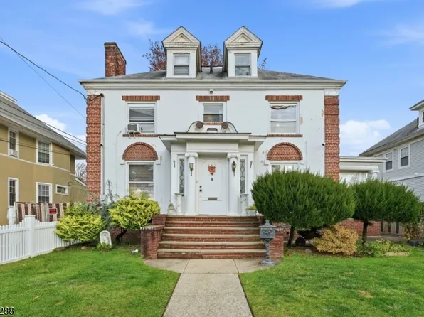 449 Union Ave, Elizabeth City, NJ 07208