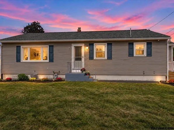 751 Varnum Ave, Lowell, MA 01854
