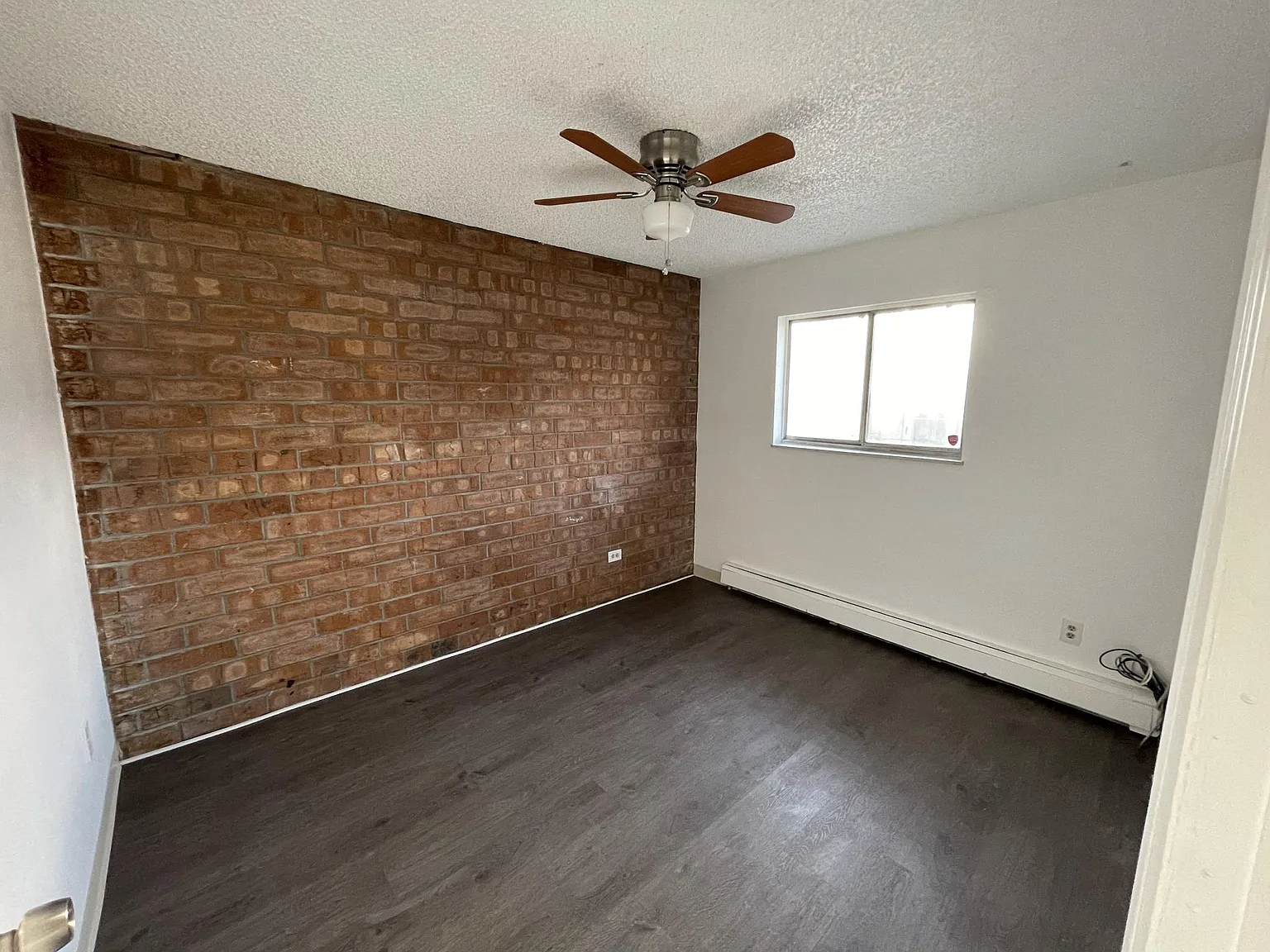 2 bed, 760 sqft, $1,200 — Photo 4