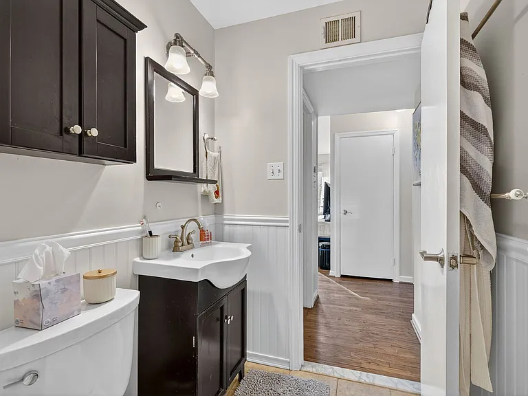 2802 Dawson Ave — Photo 18