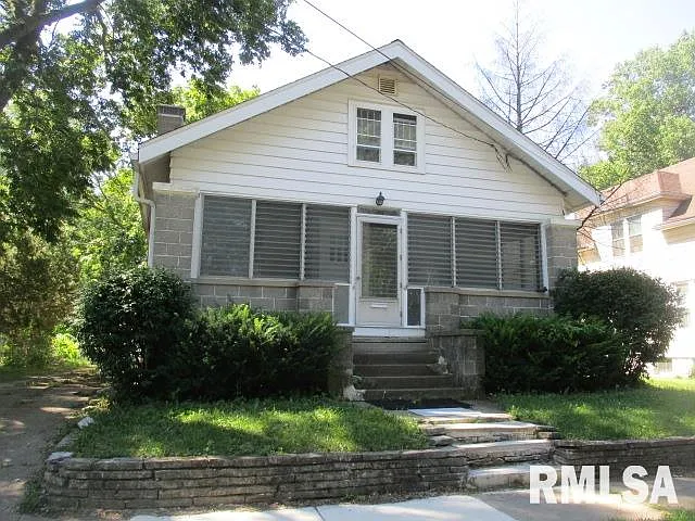 208 W Republic St photo 1