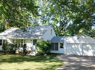 2764 Northglen Dr, Westlake, OH 44145
