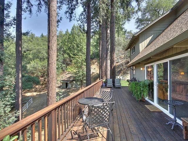 2nd image of 313 Sand Hill Rd