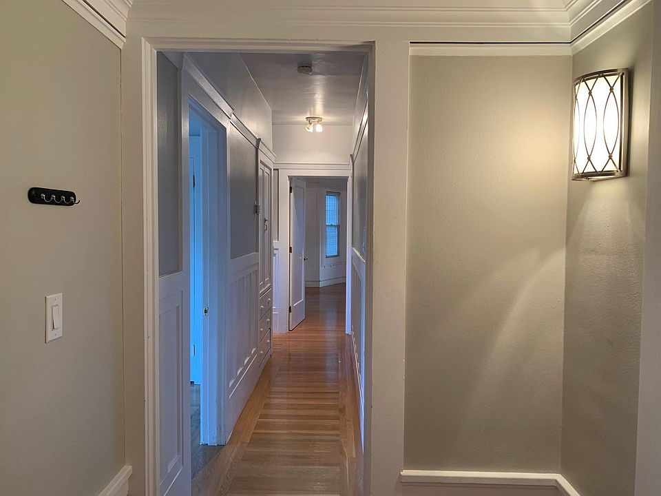 Hallway from the front door to the dining room.