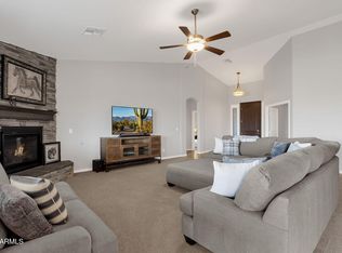 28252 N QUINTANA Place, San Tan Valley, AZ 85144