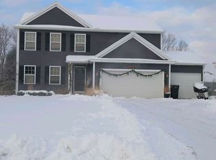 1163 Crystal Way Ct, Middleville, MI