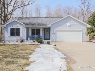 44 S Spring St, Midland, MI 48640