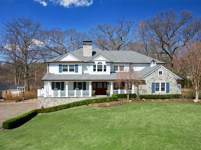 94 Gristmill Lane, Manhasset, NY, 11030