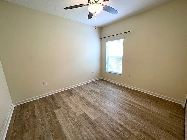1295 Fuji Dr — Photo 25