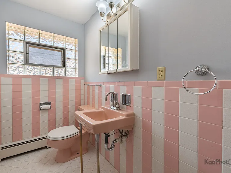8417 W Berwyn Ave #2 — Photo 19