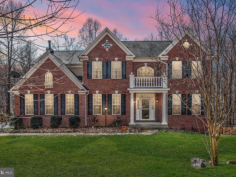 1st image of 39 Meadowbrook Ln