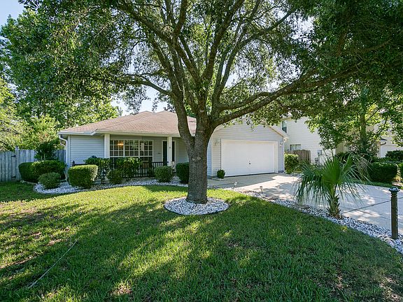 3rd image of 13599 Ashford Wood Ct E