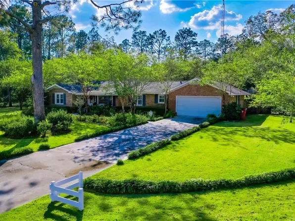 2436 Ware St, Blackshear, GA 31516