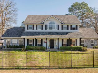 2106 E George Richey Rd, Longview, TX 75604