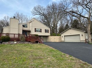 1925 W Rockhill Rd, Ozark, MO 65721