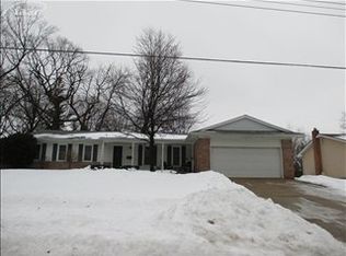 11355 Kingsley Dr, Grand Blanc, MI 48439