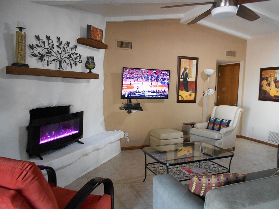 Great Room Sofa, 3 Chairs, 55" TV