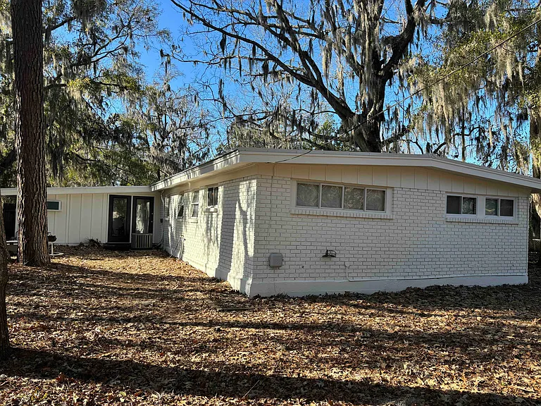 12444 Deerfield Rd — Photo 3