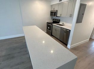 899 SW 3rd Ave APT 1, Boca Raton, FL 33432