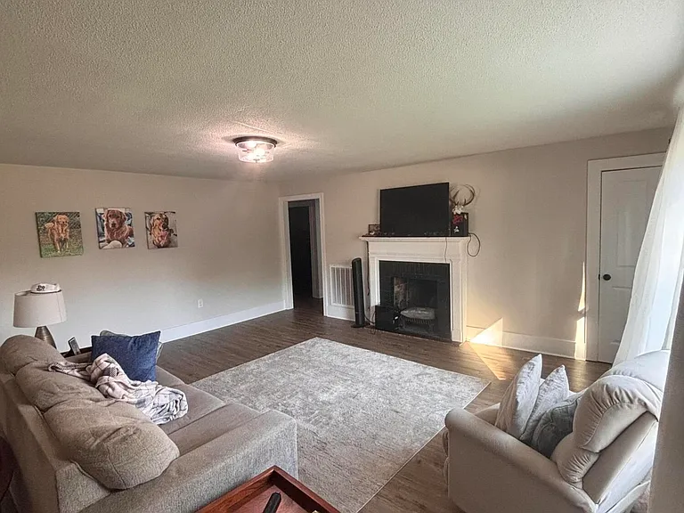 2803 Jefferson Dr — Photo 6