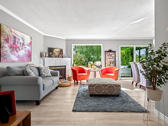 3rd image of 34332 Maclure Rd #1